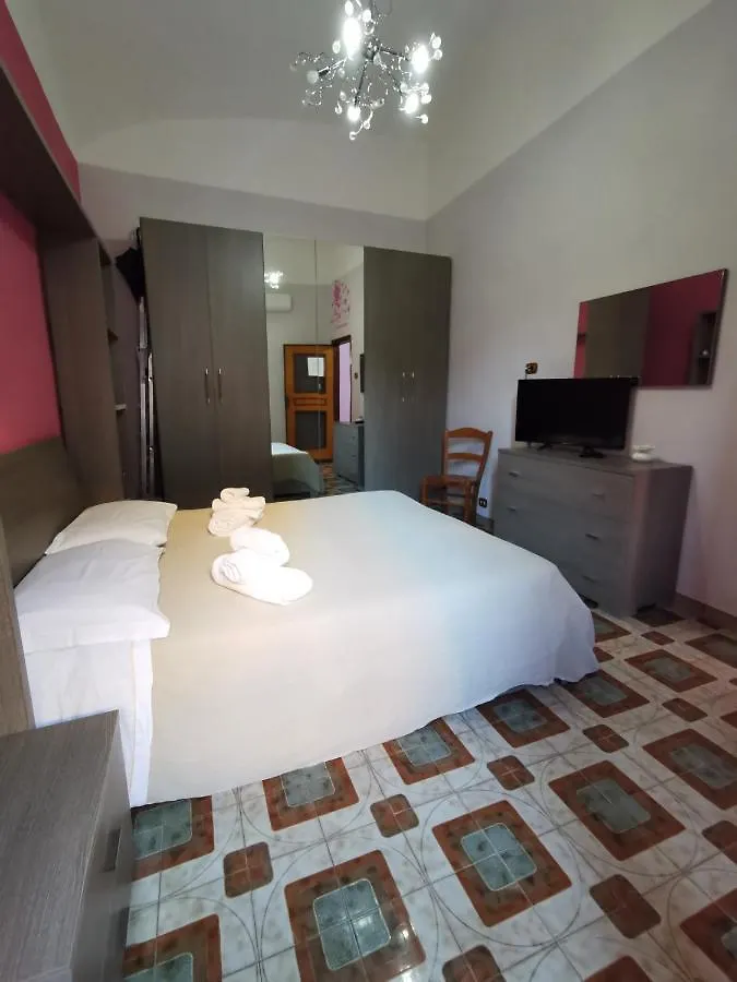 La Casa di Aurora Appartamento Napoli 0*,